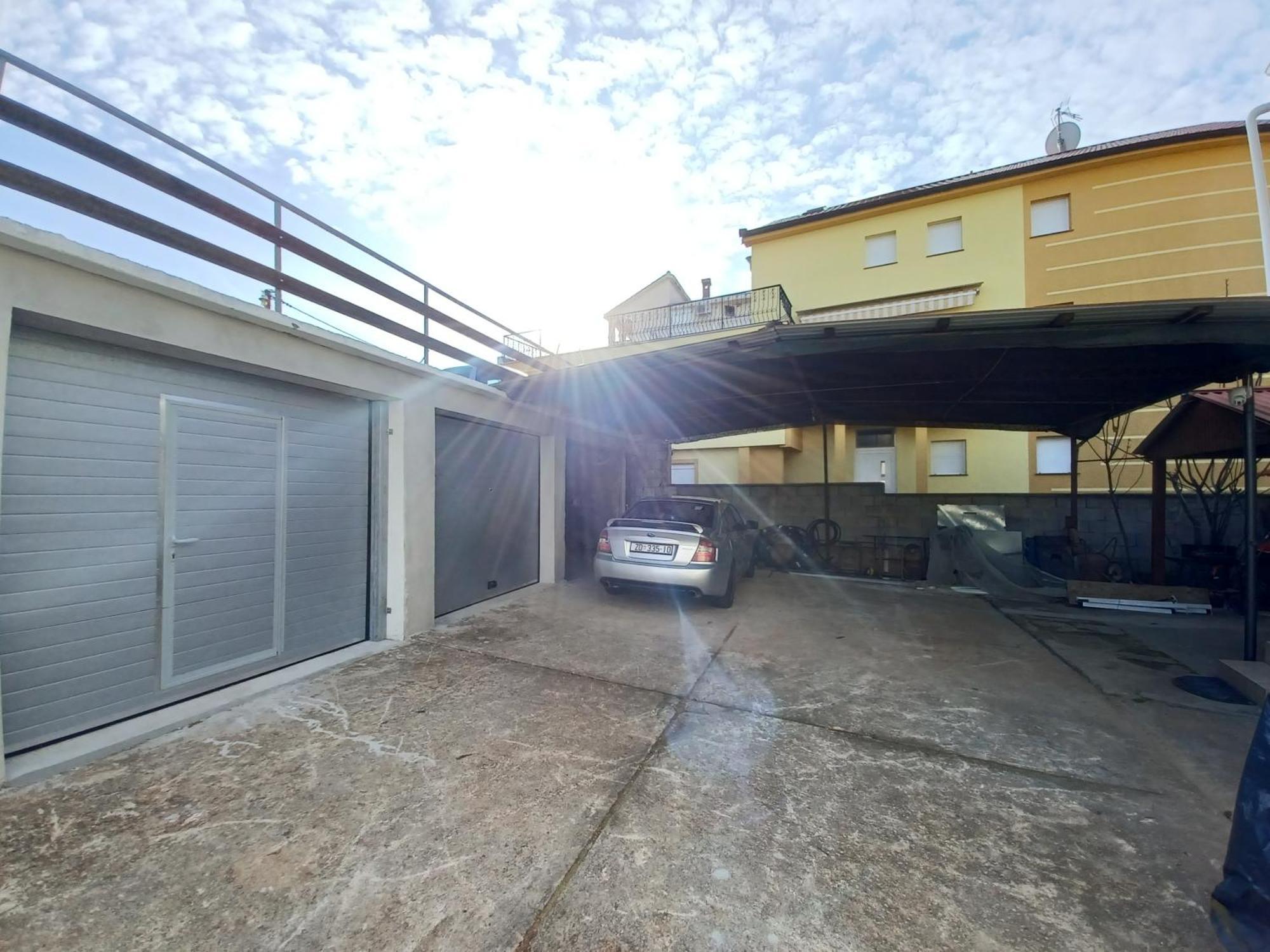Family Apartments Zadar - Ryanair Exclusive מראה חיצוני תמונה