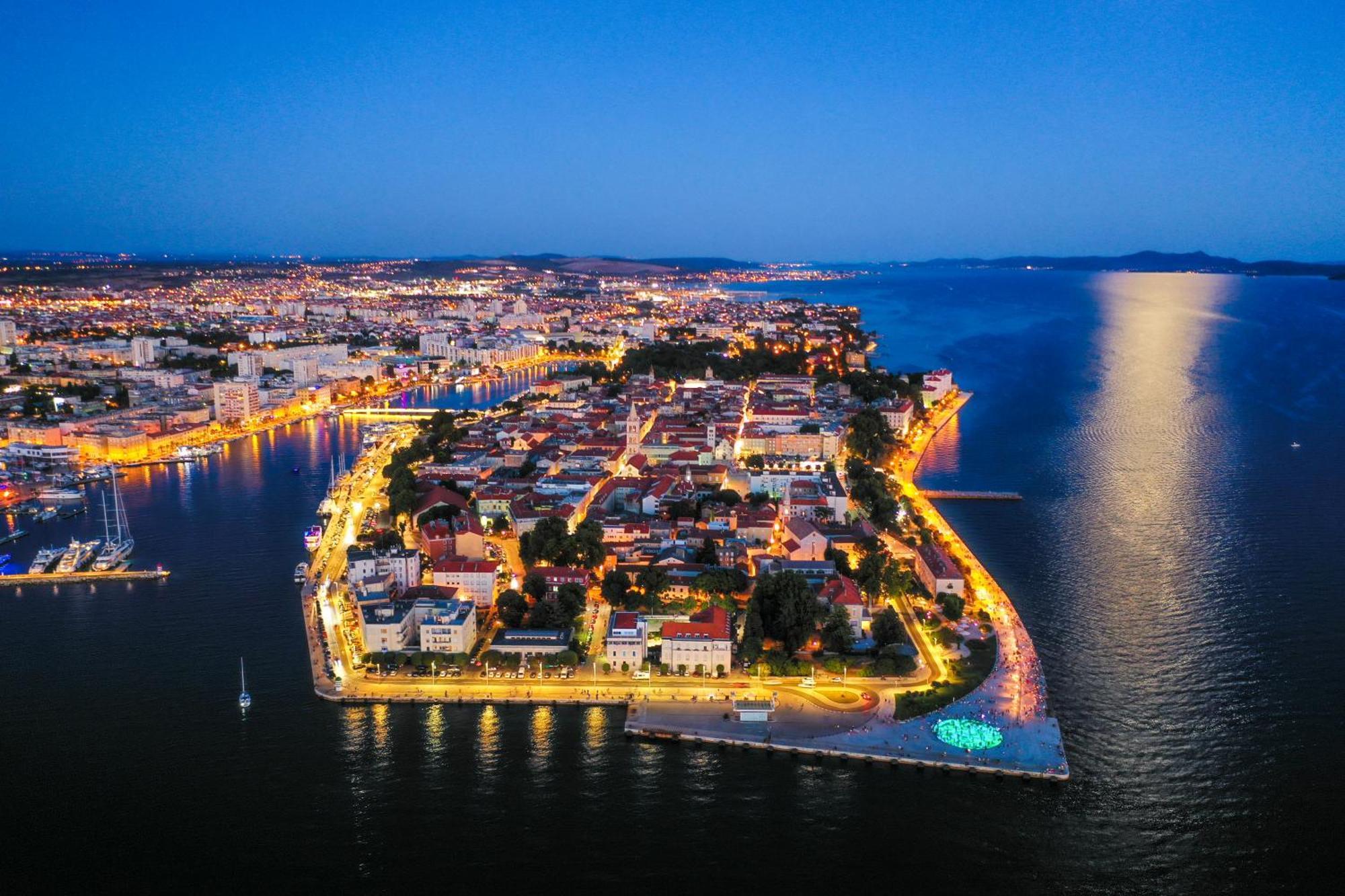 Family Apartments Zadar - Ryanair Exclusive מראה חיצוני תמונה