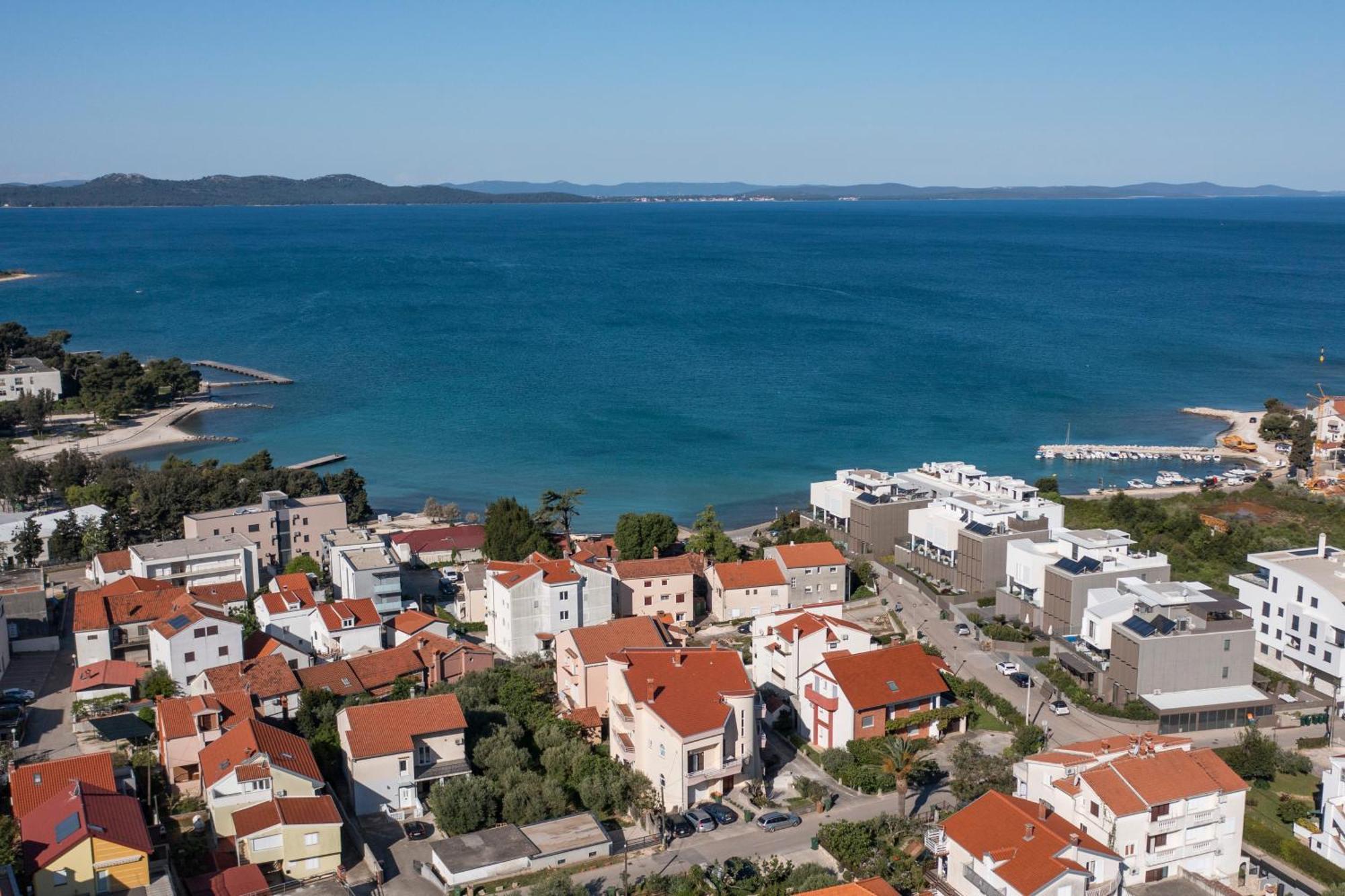 Family Apartments Zadar - Ryanair Exclusive מראה חיצוני תמונה